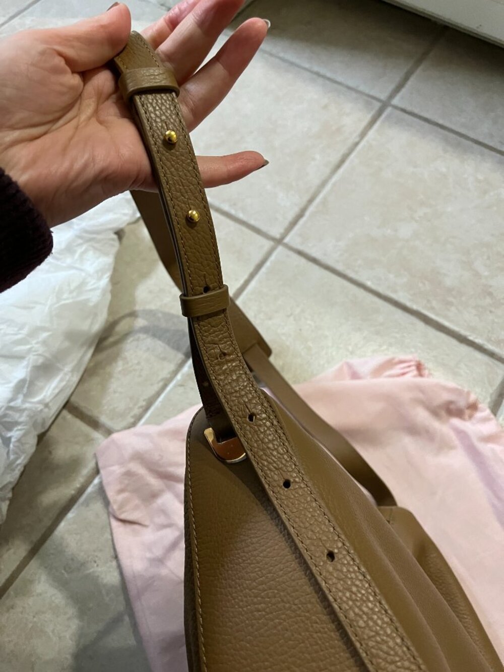 Coccinelle Slouchy Half Moon Soft Leather Bag - Picture 5 of 6